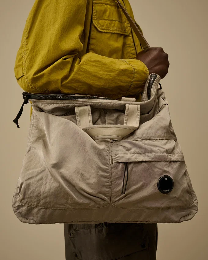 Bolso tote de Nylon B
