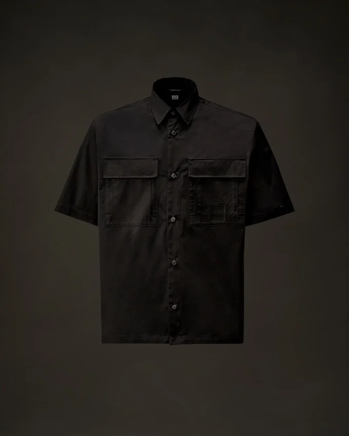 Camisa de manga corta con botones de gabardina de la Metropolis Series