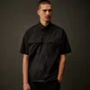 Camisa de manga corta con botones de gabardina de la Metropolis Series