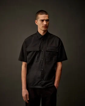 Camisa de manga corta con botones de gabardina de la Metropolis Series