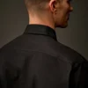Camisa de manga corta con botones de gabardina de la Metropolis Series