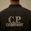 Camisa exterior con cremallera y estampado Chrome-R