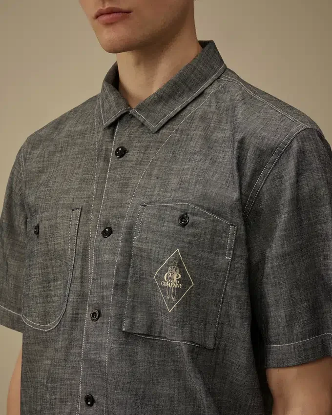 Camisas de manga corta de cambray con botones