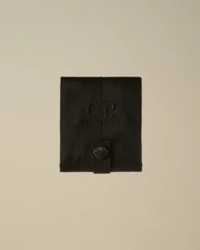 Cartera con diseño en espiga