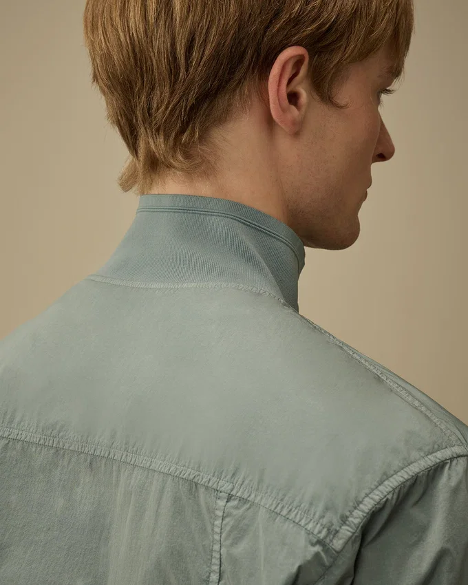 Chaqueta bomber con botones Chrome-R