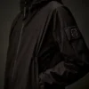 Chaqueta con capucha de la Metropolis Series de Pertex® y Primaloft®