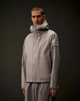 Chaqueta con capucha HyST de la Metropolis Series