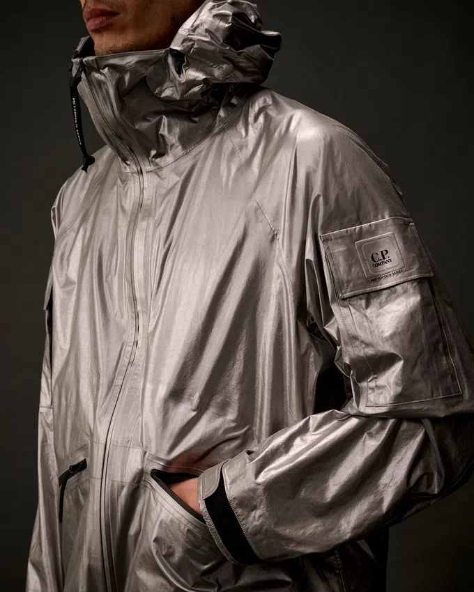 Chaqueta con capucha Nano Titanium de la Metropolis Series