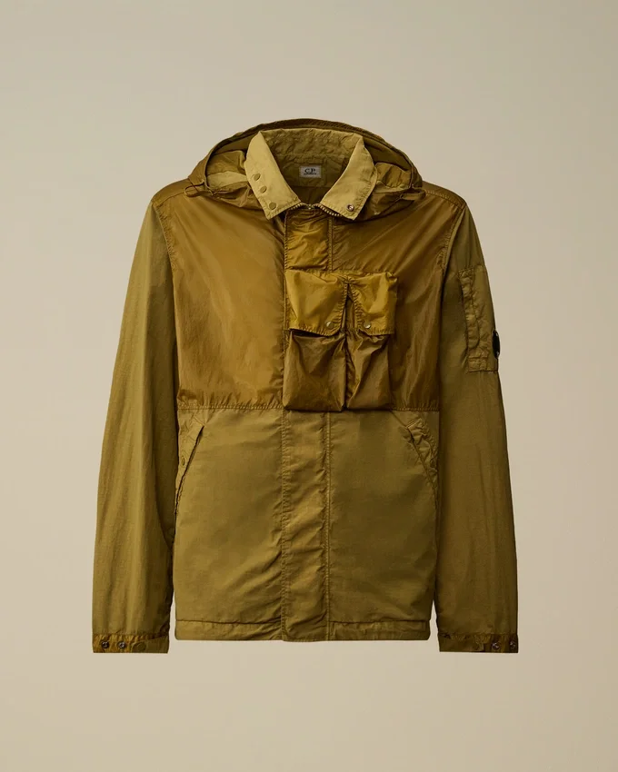 Chaqueta con capucha y lentes de Flatt Nylon mixto