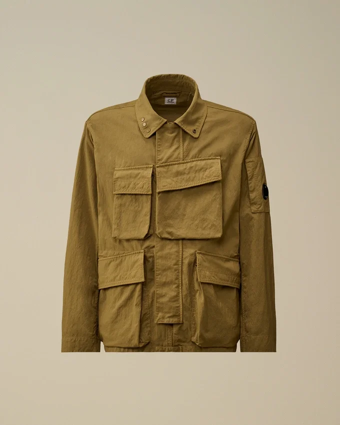 Chaqueta de sarga con cremallera para gafas de sol