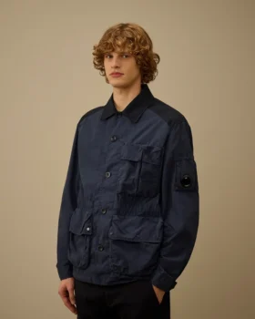 Chaqueta «Lens» de Flatt Nylon con botones mixtos