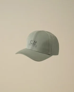 Gorra con logotipo de gabardina