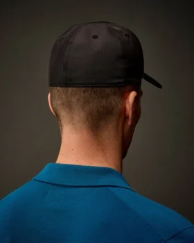 Gorra con logotipo de sarga de poliéster de la Metropolis Series