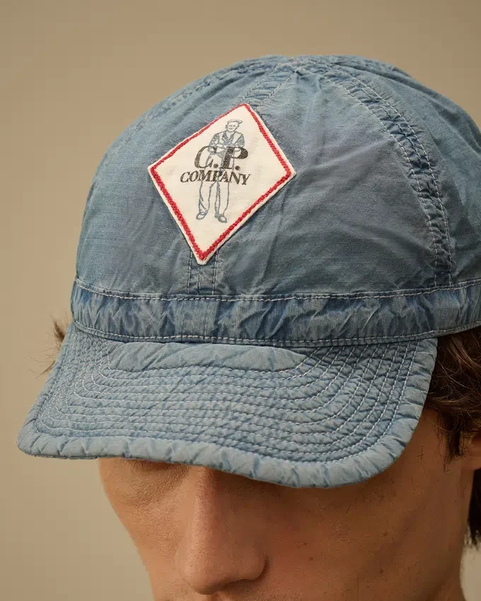 Gorra de 50 Fili blanqueada al índigo