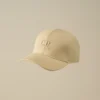 Gorra de gabardina en contraste