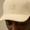 Gorra de gabardina en contraste
