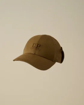 Gorra U16 con lentes de gabardina