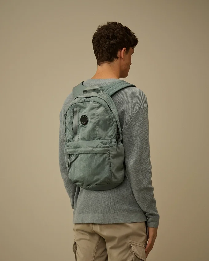 Mochila de nailon B