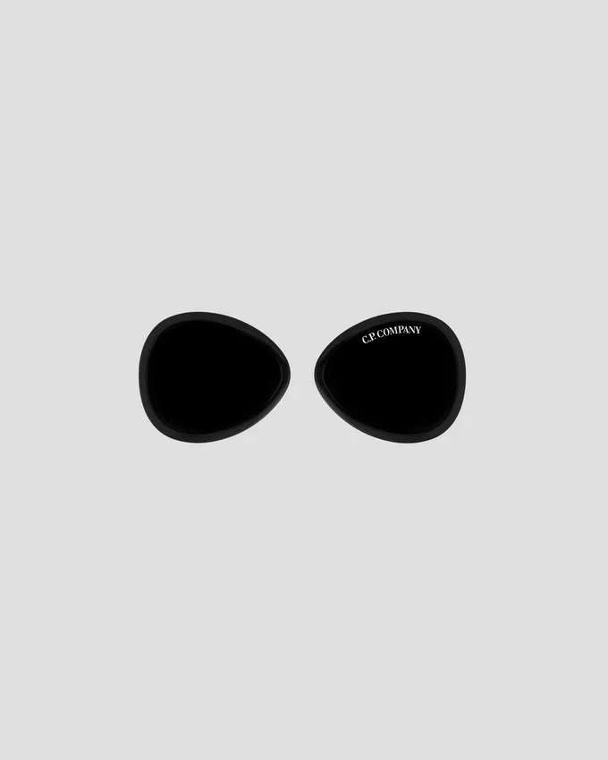 Oval Lens