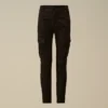 Pantalones cargo elásticos de gabardina U16 con detalle de Lens