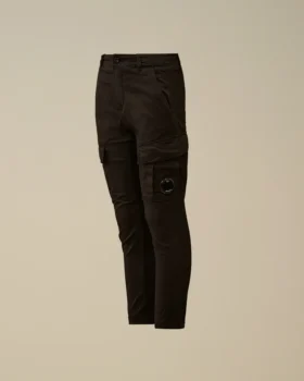 Pantalones cargo elásticos de gabardina U16 con detalle de Lens
