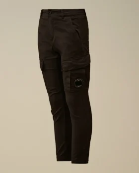 Pantalones cargo elásticos de gabardina U16 con detalle de Lens