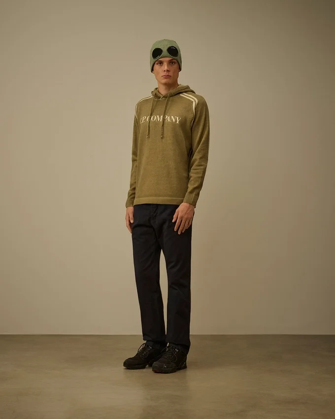 Pantalones chinos de corte regular de gabardina de algodón