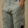Pantalones cortos cargo de satén elástico con lente