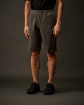 Pantalones cortos de chándal tipo cargo de felpa elástica de la Metropolis Series