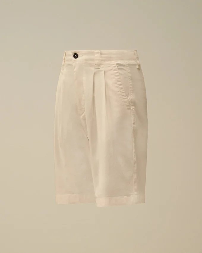 Pantalones cortos de gabardina elástica U16