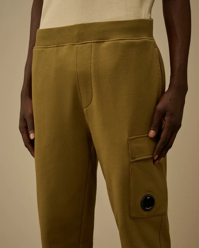 Pantalones de chándal cargo «Lens» de felpa diagonal en relieve