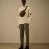 Pantalones de chándal de forro polar ligero con detalle de lente