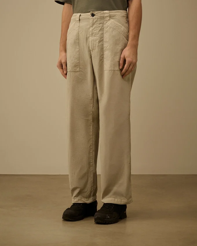 Pantalones holgados de Flatt Nylon
