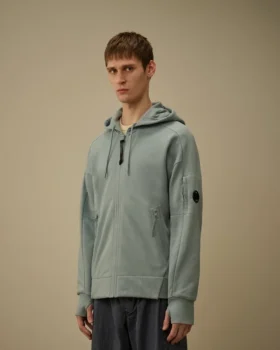 Sudadera con capucha, cremallera y forro polar en relieve diagonal