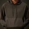 Sudadera con capucha de forro polar elástico de la Metropolis Series