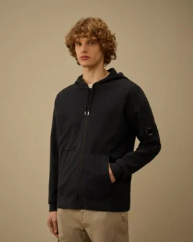 Sudadera ligera de felpa con capucha, cremallera y detalle de la Lens